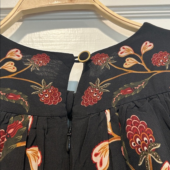 FARM RIO Black Berry Garden Long Sleeve Pleated Maxi Dress - Picture 7 of 16